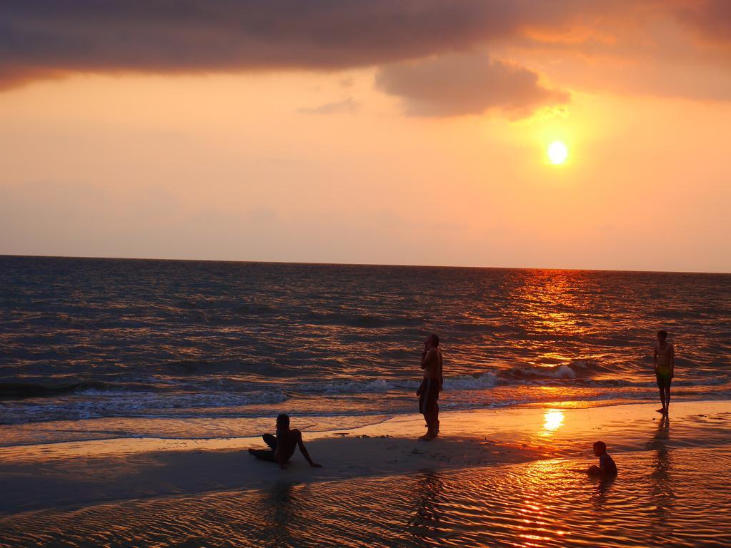 Mango Beach Resort ترات المظهر الخارجي الصورة